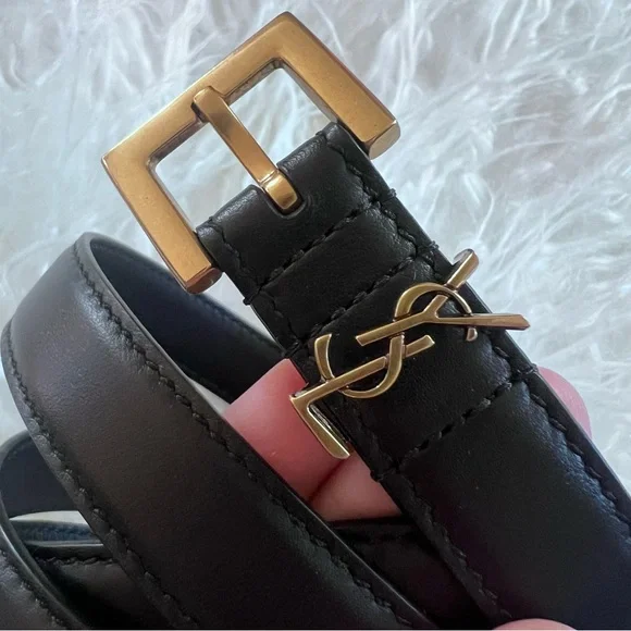 Yves Saint Laurent Cassandre skinny black belt 85 ( 39.5” total length) - Picture 3 of 9